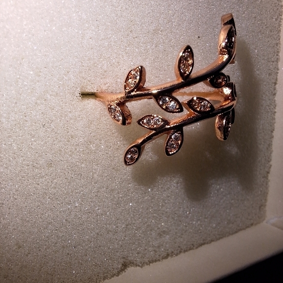 NEW Golden NYC 18k Rose Gold-Plated Olive Branch Ring with Swarovski Crystals - Picture 8 of 12